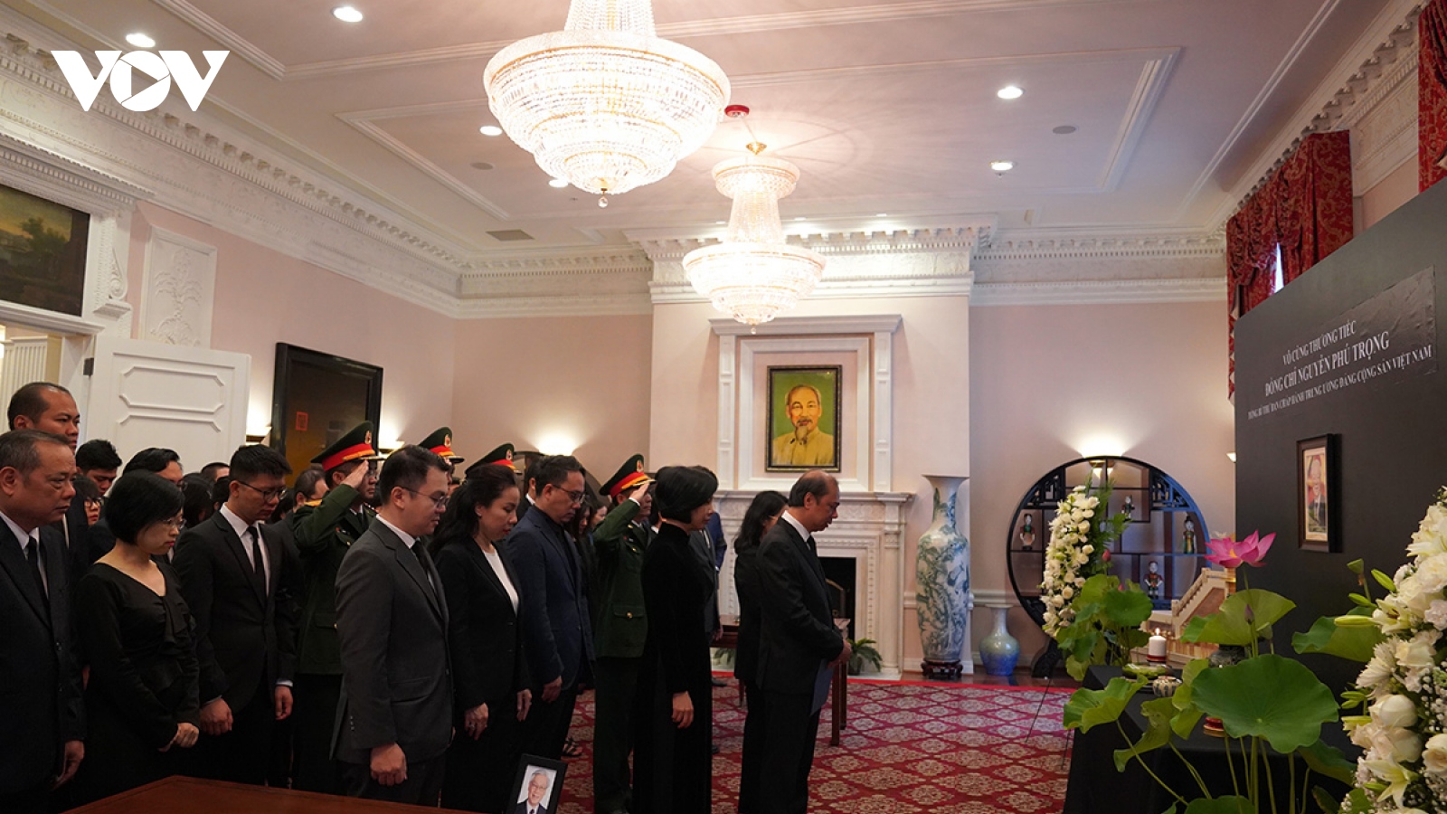 Tổng Bí thư Nguyễn Phú Trọng trong sự tiếc thương của bạn bè quốc tế và bà con người Việt ở Mỹ