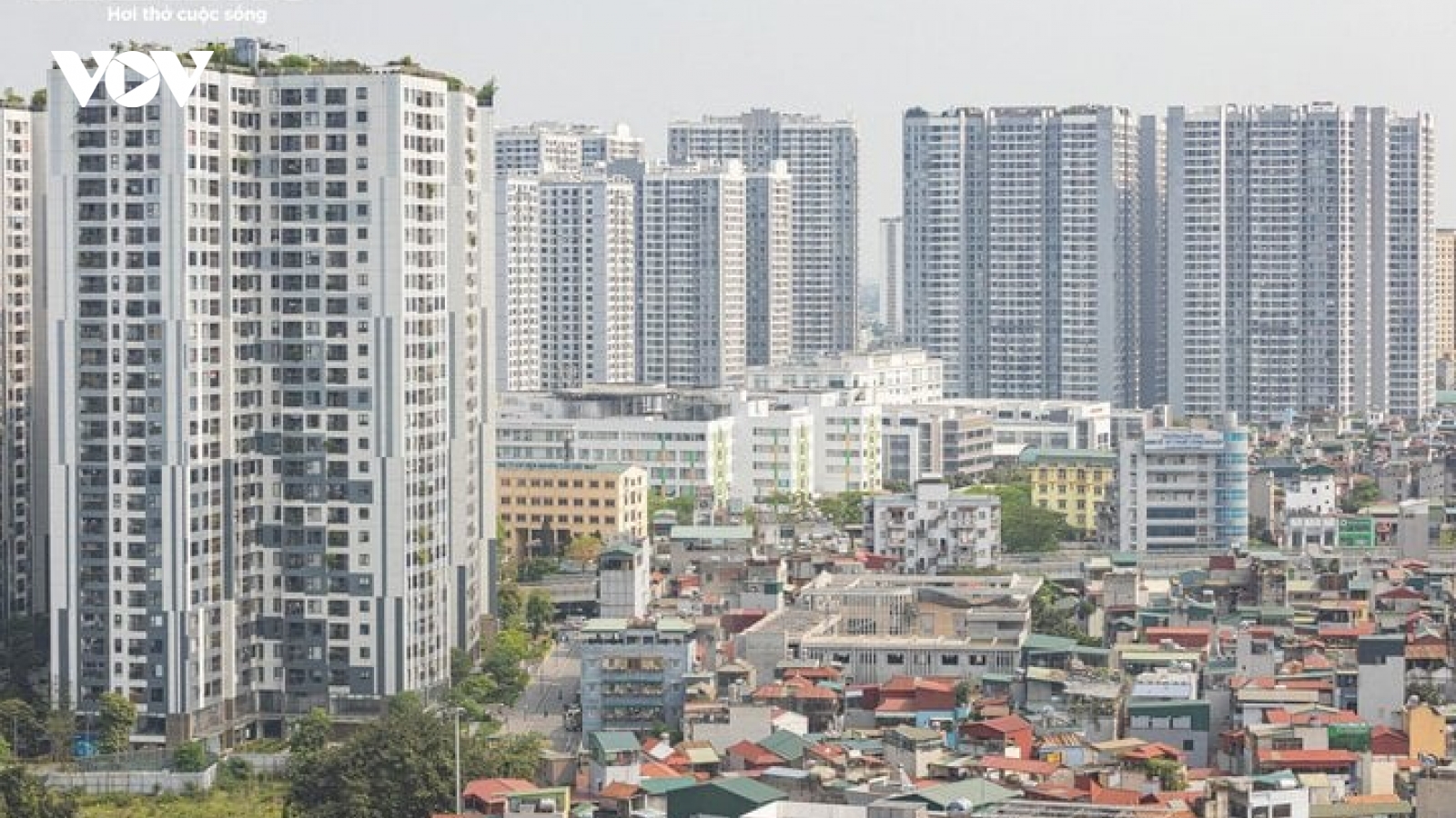 Lãi vay mua nhà xuống 'đáy', vì sao người dân vẫn thờ ơ?