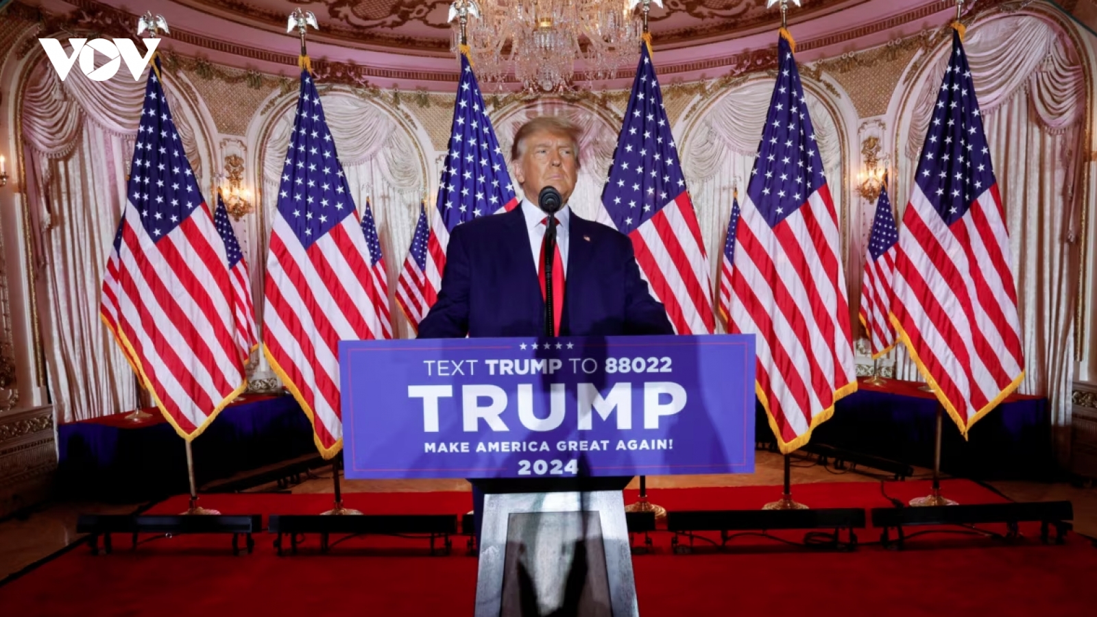 Ông Biden dừng tranh cử, ông Trump có rộng đường vào Nhà Trắng?