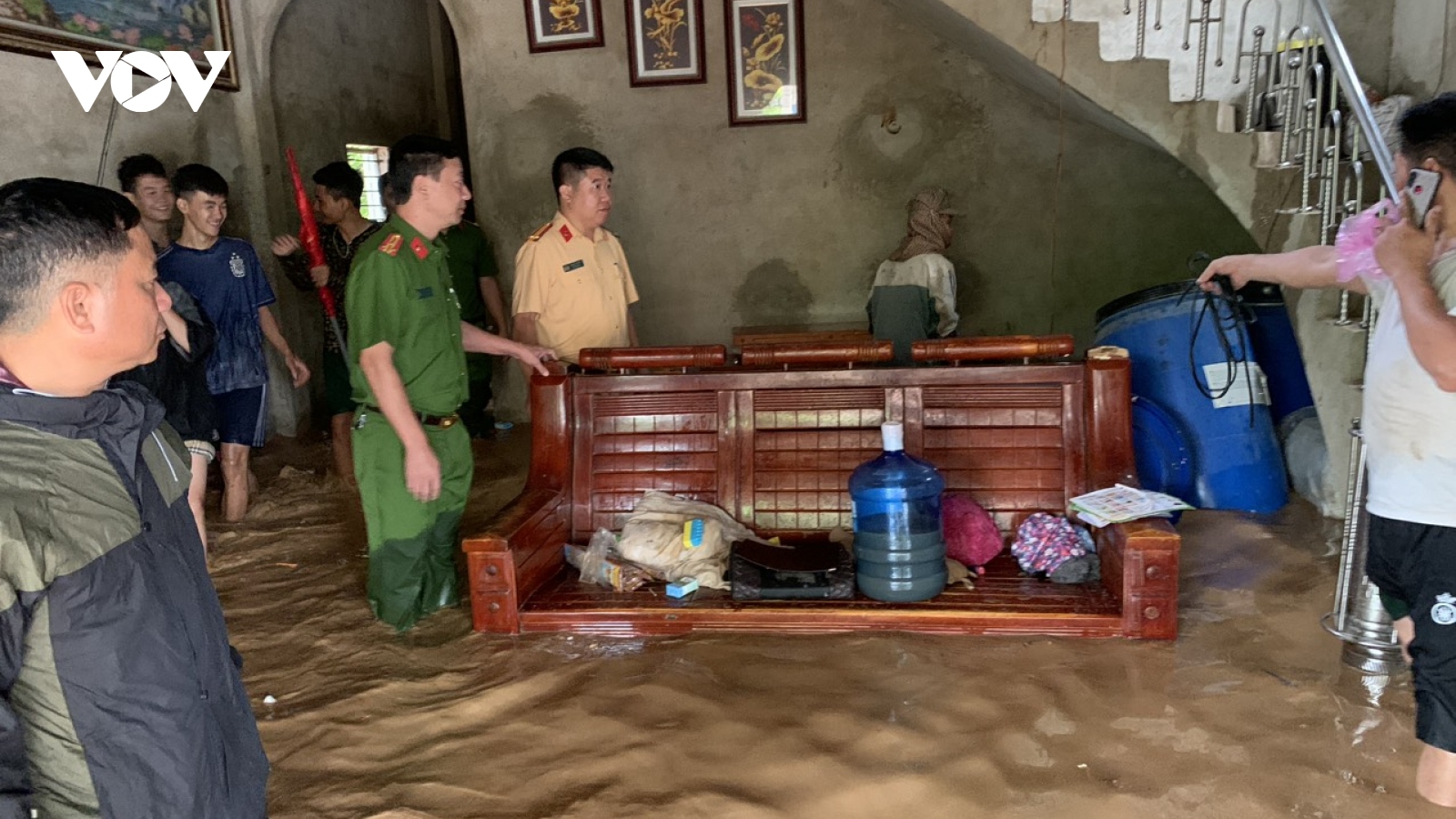 Thủ tướng chỉ đạo tập trung khắc phục hậu quả mưa lũ do ảnh hưởng của bão số 2