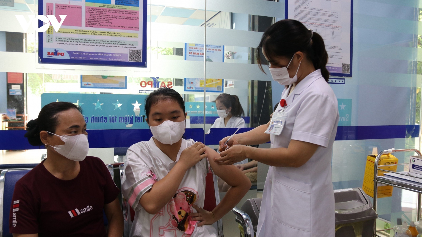 Số người dân tiêm phòng bạch hầu tăng đột biến ở Lào Cai