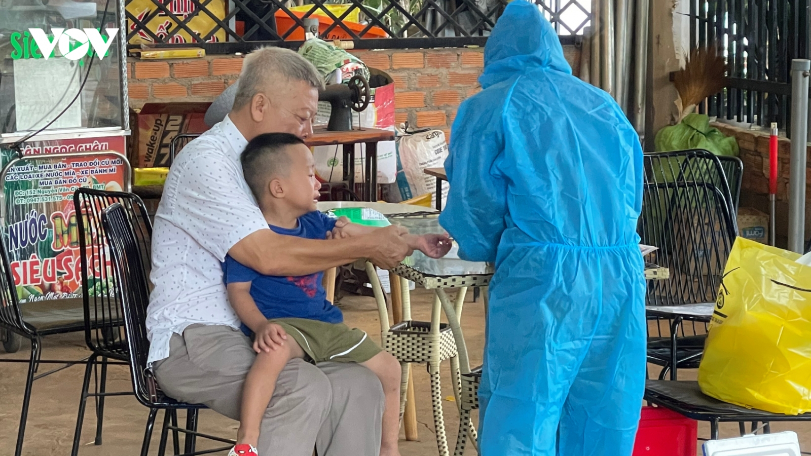 Đắk Lắk chủ động ngăn chặn ổ dịch bệnh sởi lây lan trong cộng đồng
