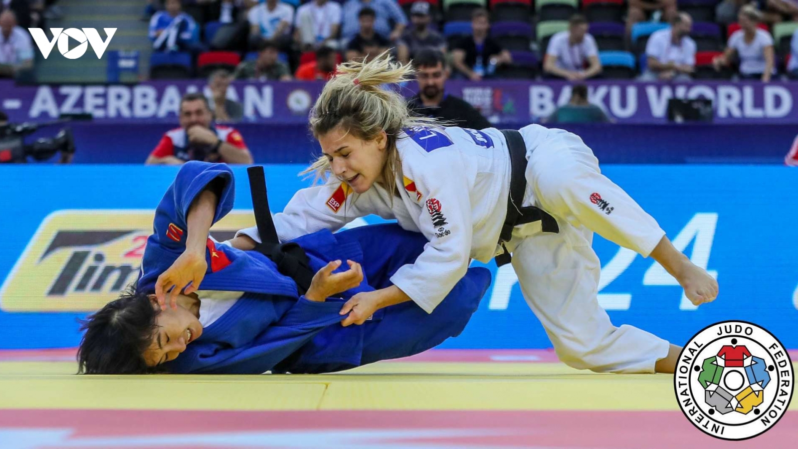 14 bộ huy chương được trao trong ngày thi đấu đầu tiên Olympic Paris