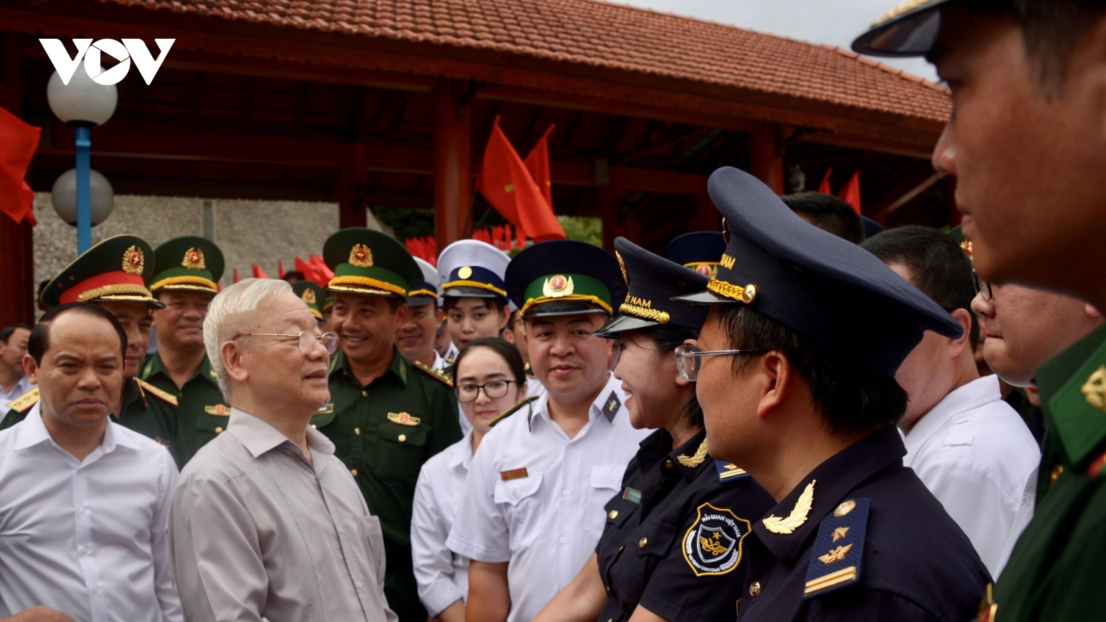Hình ảnh gần gũi, giản dị của Tổng Bí thư trong các chuyến công tác địa phương