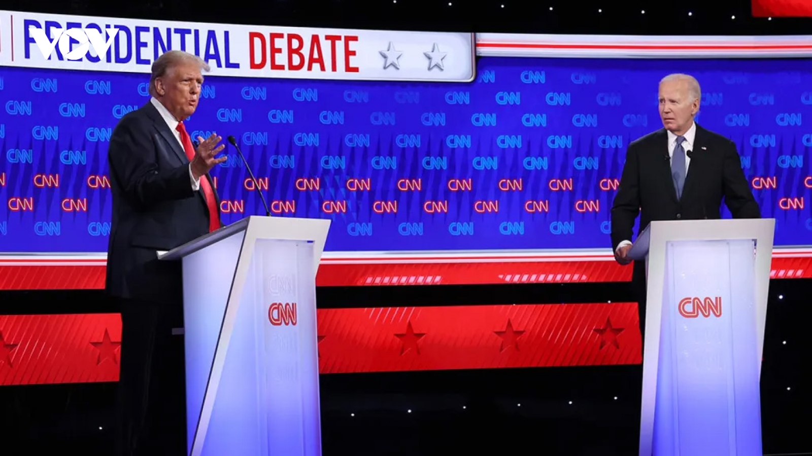 Ông Trump muốn ông Biden tiếp tục tranh cử