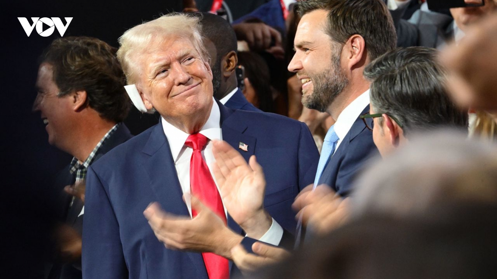Ông Trump chính thức chấp nhận đề cử ứng viên tổng thống của đảng Cộng hòa