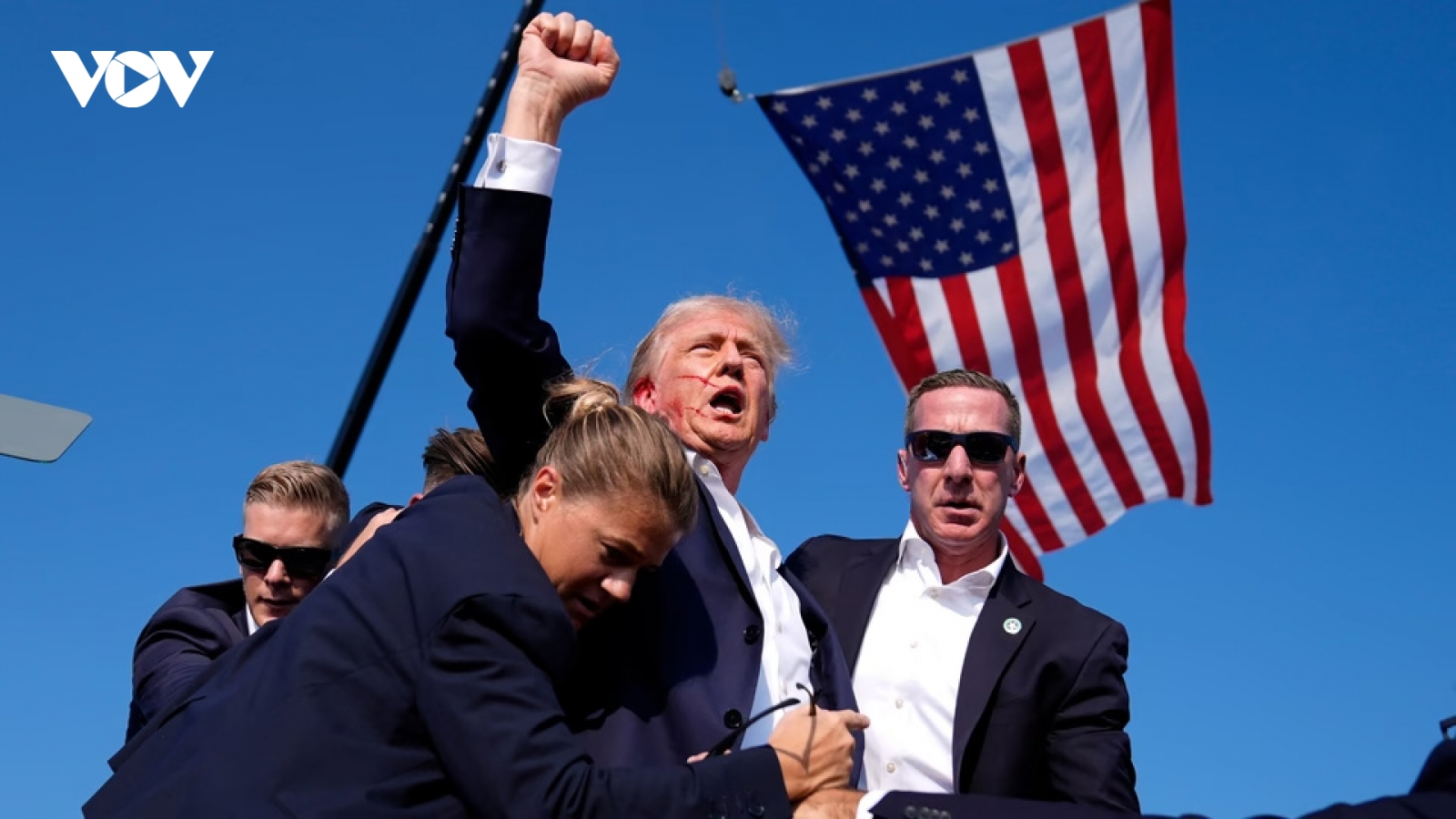 Bóng đen bạo lực chính trị bao trùm nước Mỹ sau vụ ám sát ông Trump