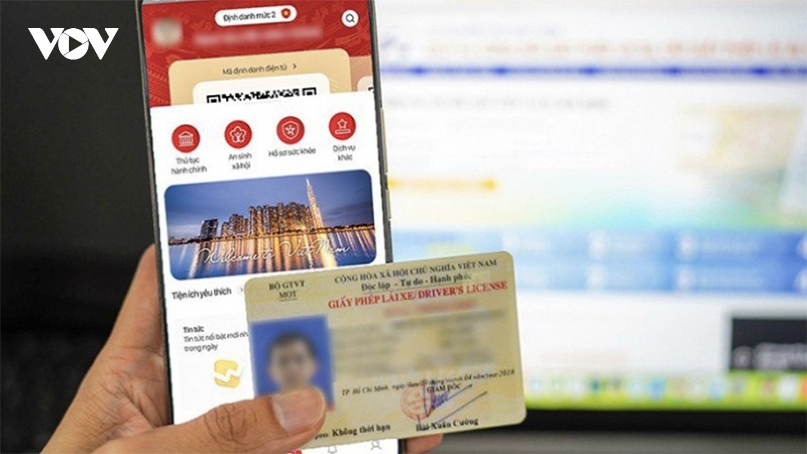 Người vi phạm giao thông sẽ bị tạm giữ giấy tờ online trên VNeID từ tháng 7/2024