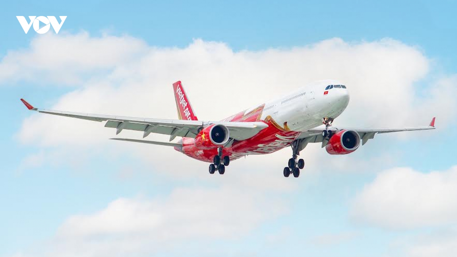 Vietjet được vinh danh Top 50 doanh nghiệp phát triển bền vững tiêu biểu 2024