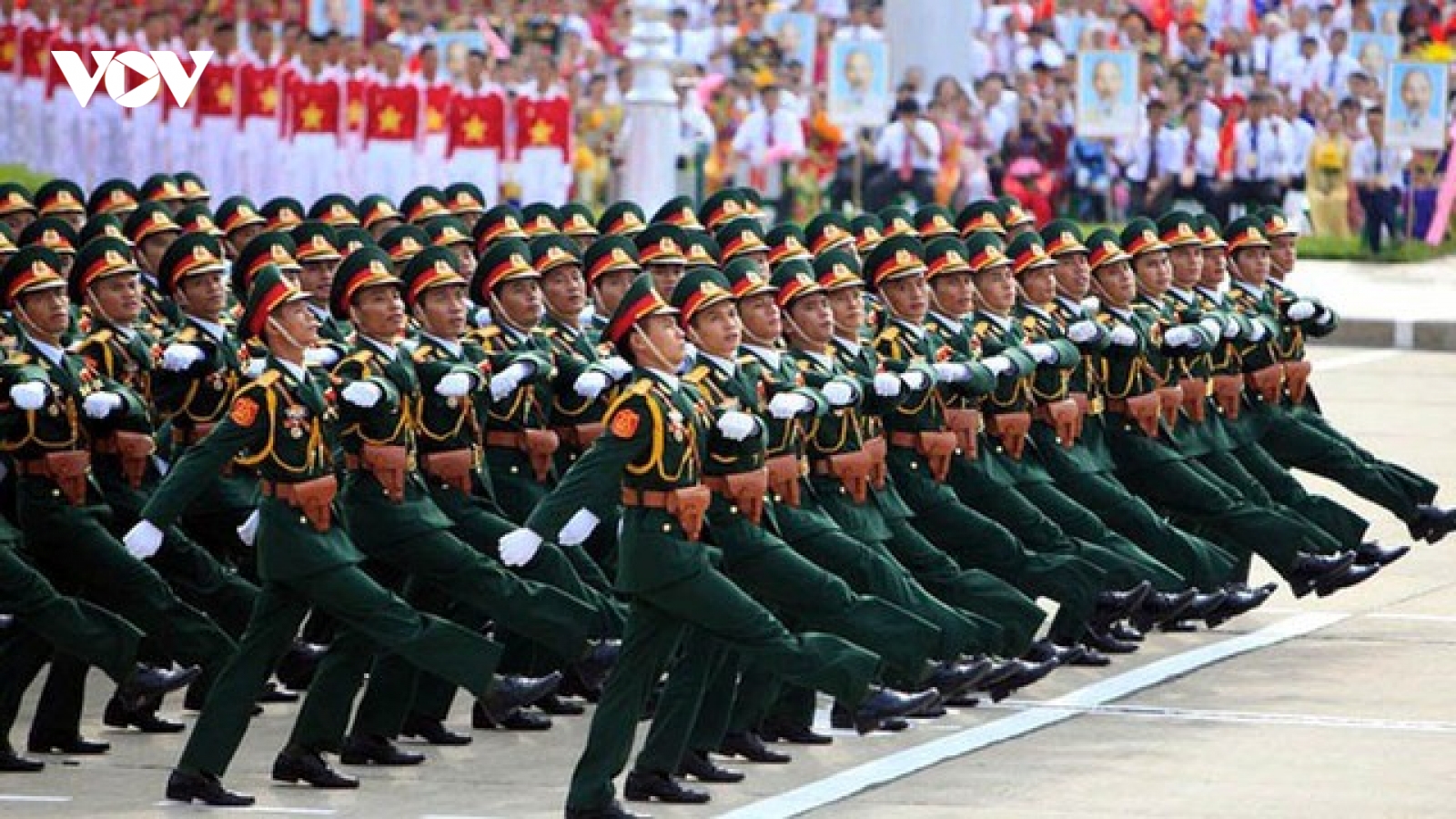 Chủ tịch Hồ Chí Minh - Người sáng lập và rèn luyện quân đội nhân dân Việt Nam