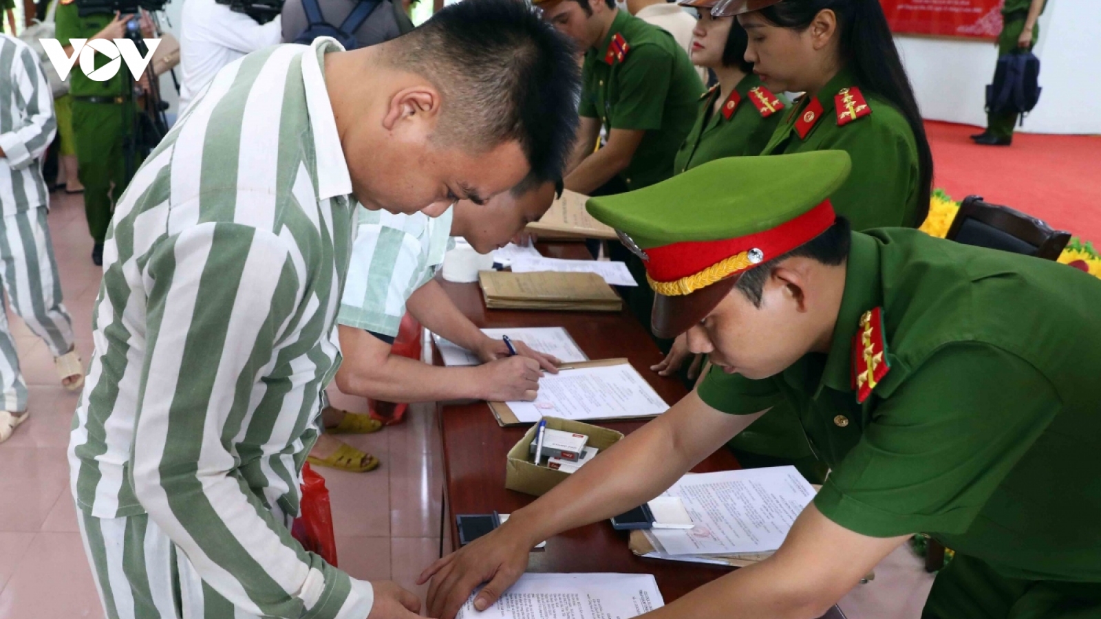 Đối tượng và điều kiện xét đặc xá năm 2024