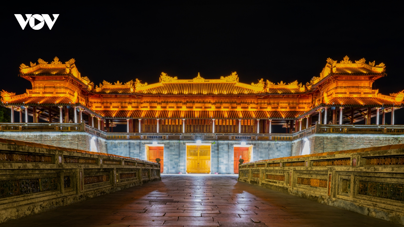 Chiêm ngưỡng 4 cổng vào Hoàng thành Huế