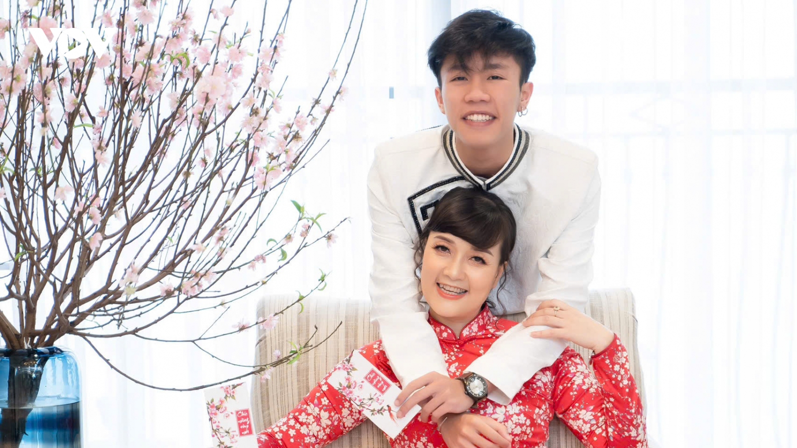 Nghệ sĩ Vân Dung hé lộ tiêu chuẩn chọn vợ cho con trai Long Vũ