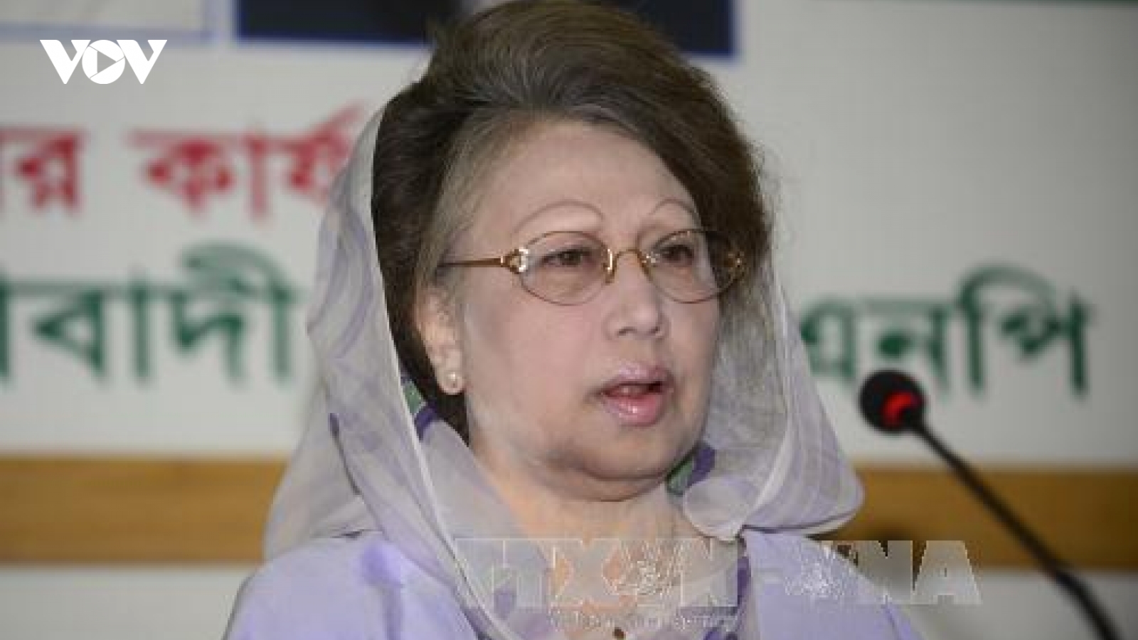 Bangladesh trả tự do cho cựu Thủ tướng Khaleda Zia