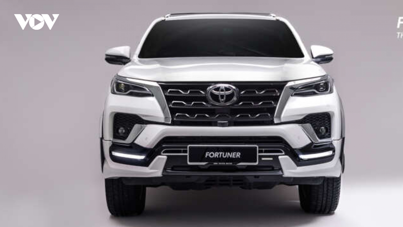 Toyota Fortuner 2024 có thêm gói độ GR