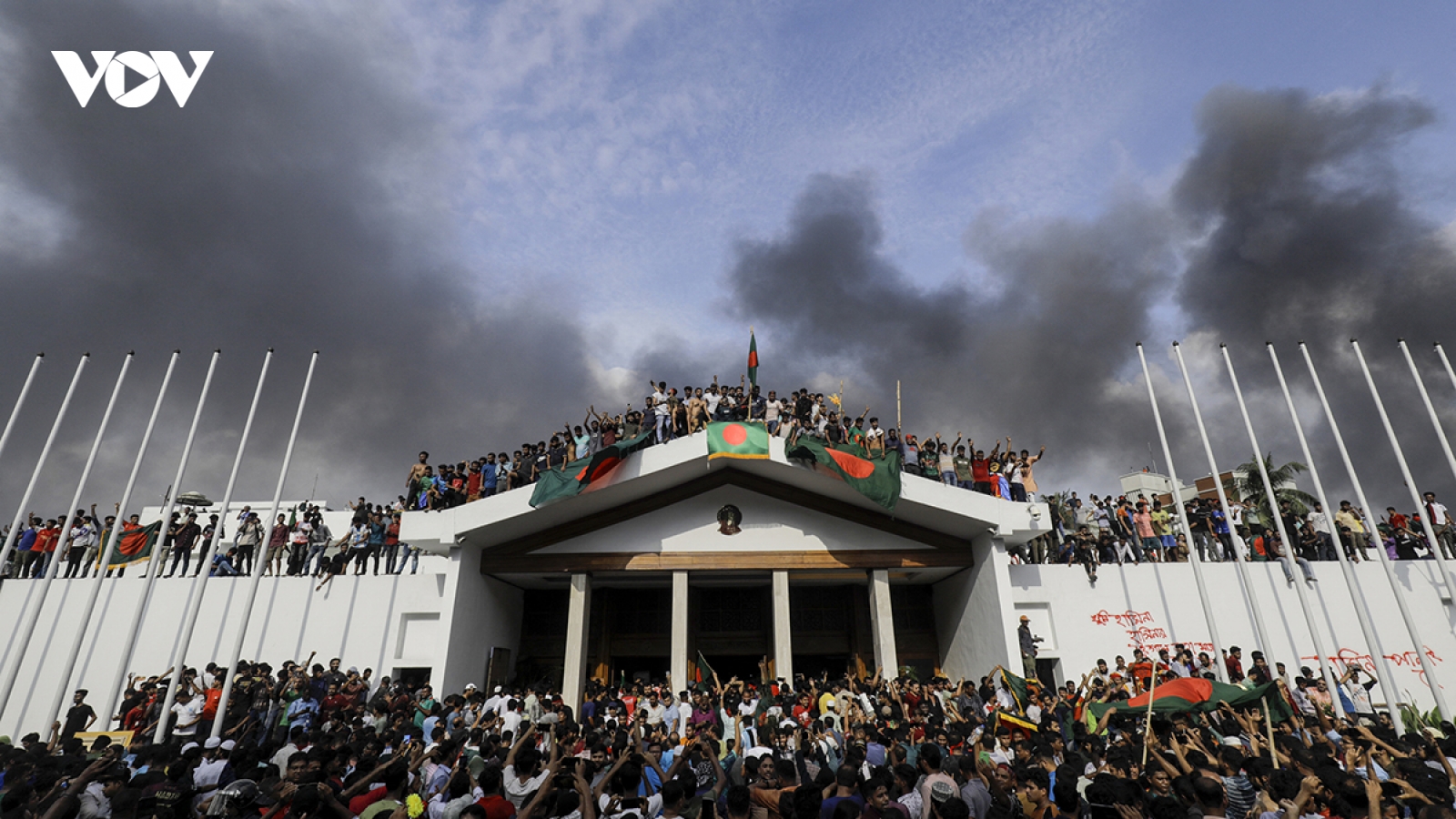 Bất ổn chính trị Bangladesh: Khi “giọt nước tràn ly”
