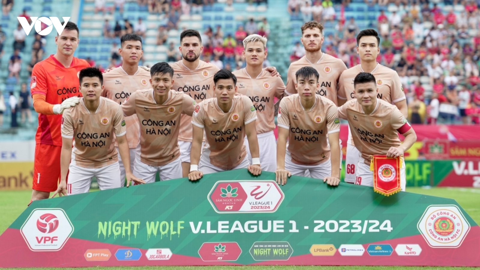 Hà Tĩnh bất ngờ chiêu mộ ngoại binh của CLB CAHN