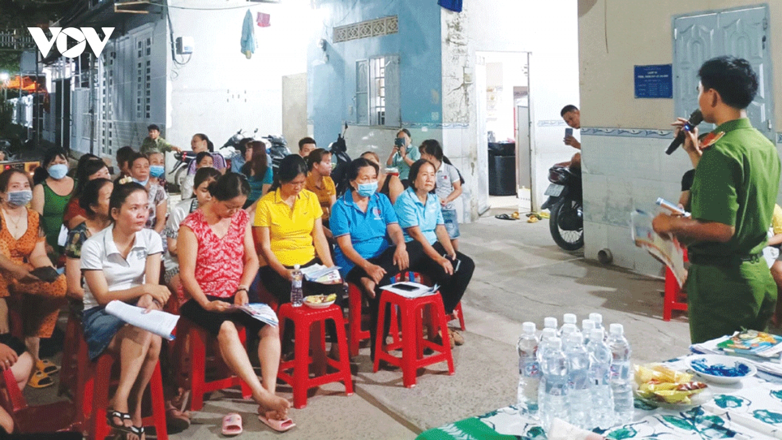 Sức mạnh cộng đồng "chìa khóa vàng" cho Bình Dương bình yên