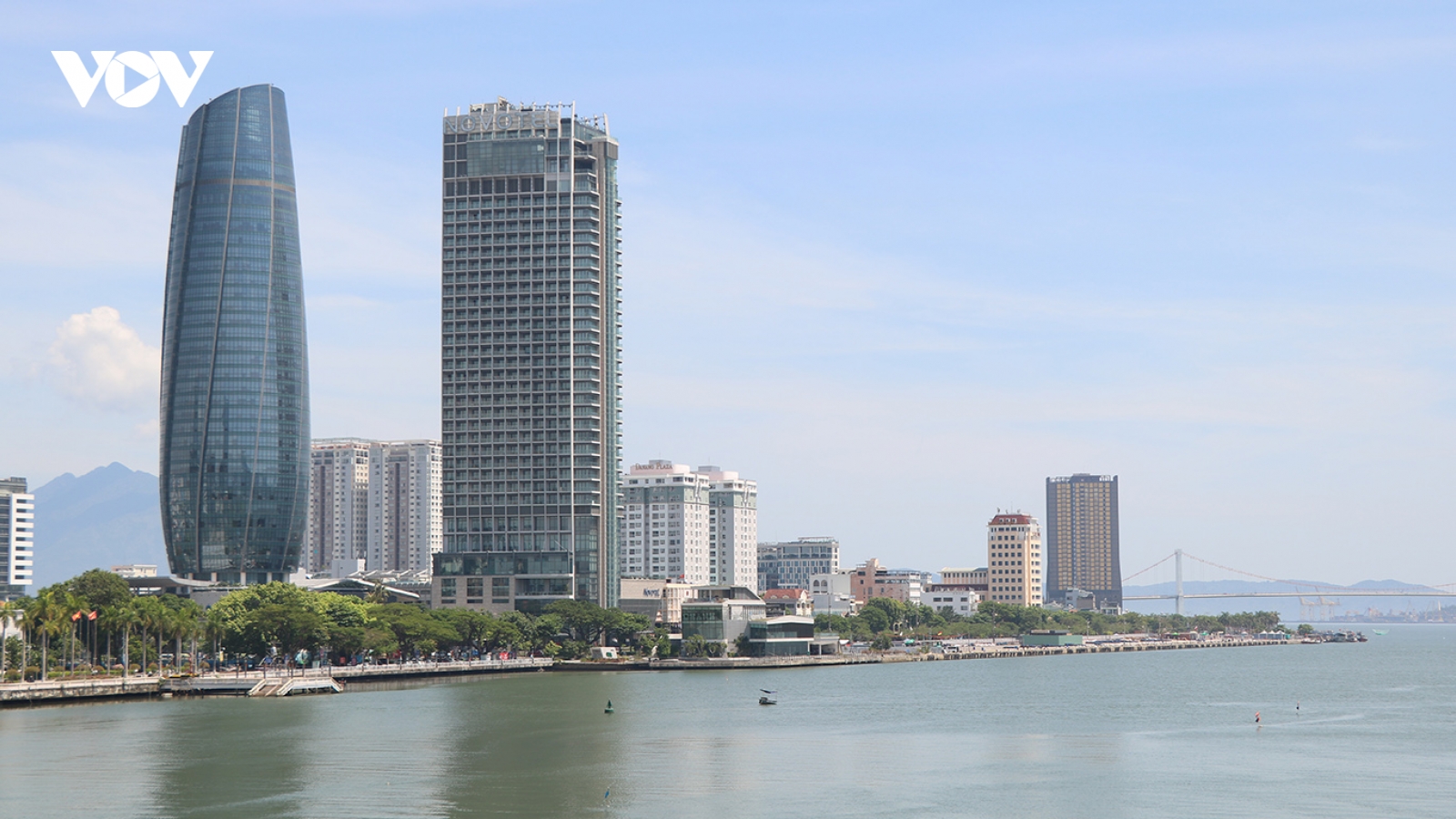 Phát triển kinh tế vùng Trung bộ từ bài học của chiến dịch Huế - Đà Nẵng