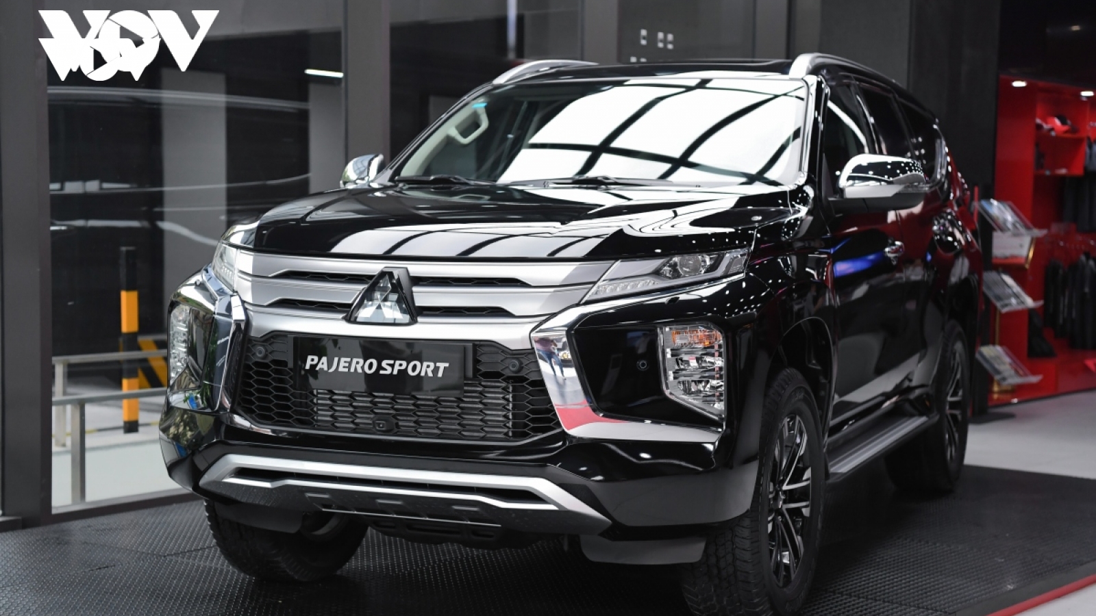Mitsubishi Pajero Sport giảm gần 300 triệu đồng đẩy hàng tồn