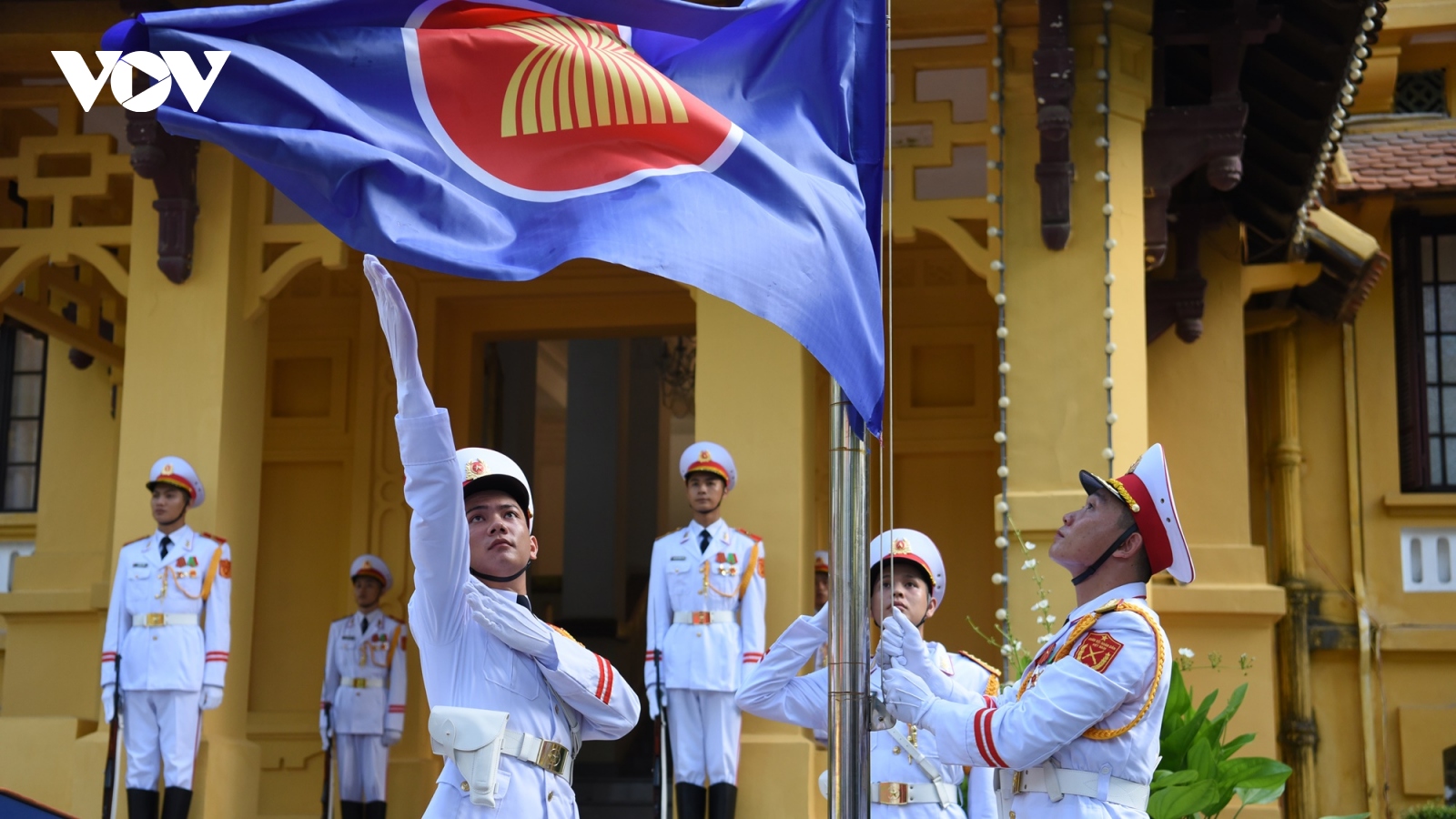 Toàn cảnh lễ thượng cờ kỷ niệm 57 năm ngày thành lập ASEAN