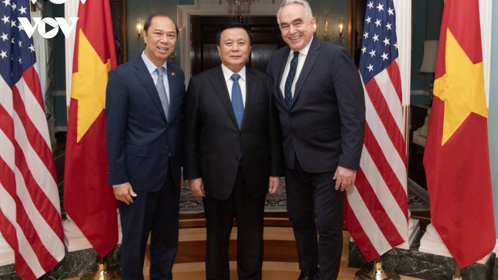 Vietnamese Politburo member visits the United States