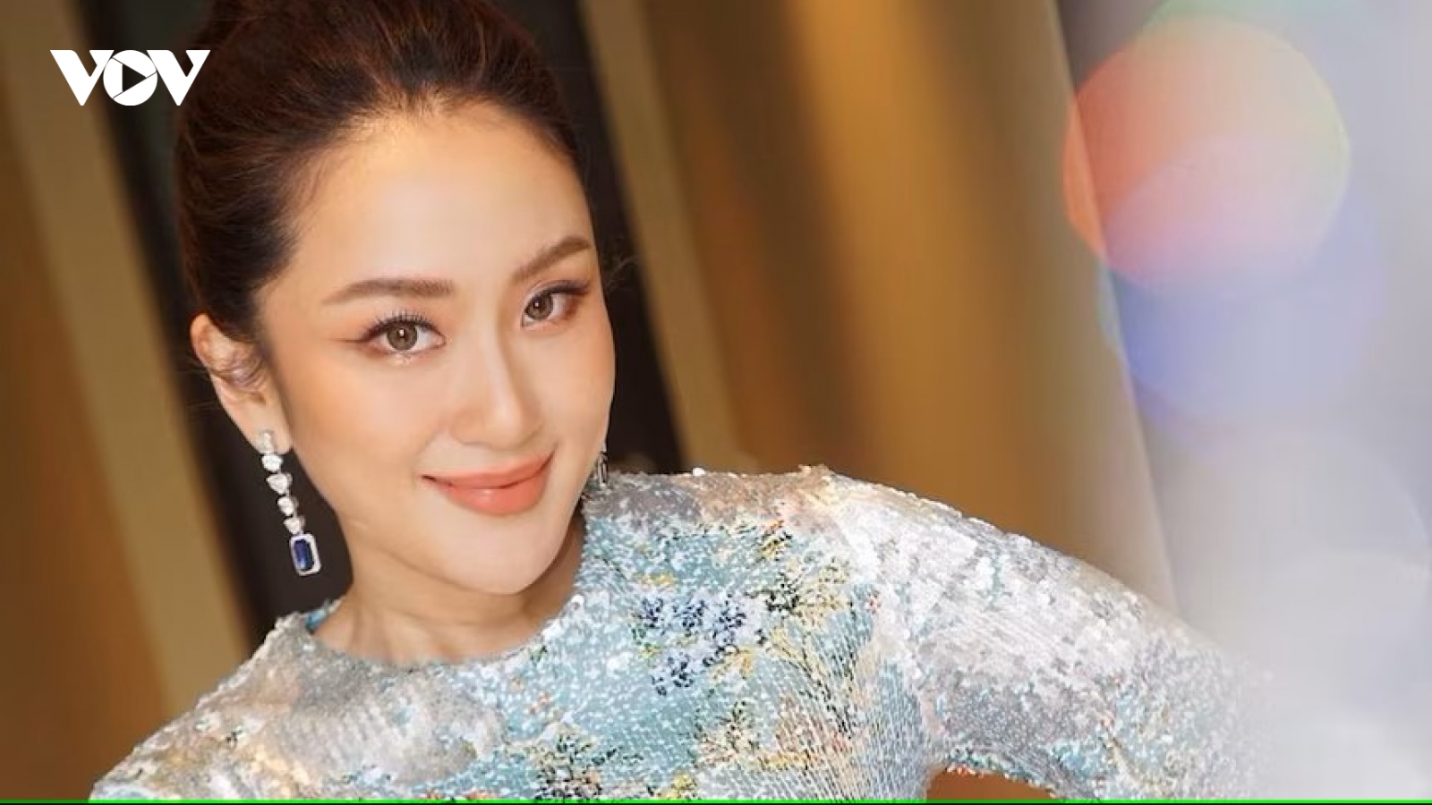 Tân thủ tướng Thái Lan: Người phụ nữ của Instagram và hàng hiệu
