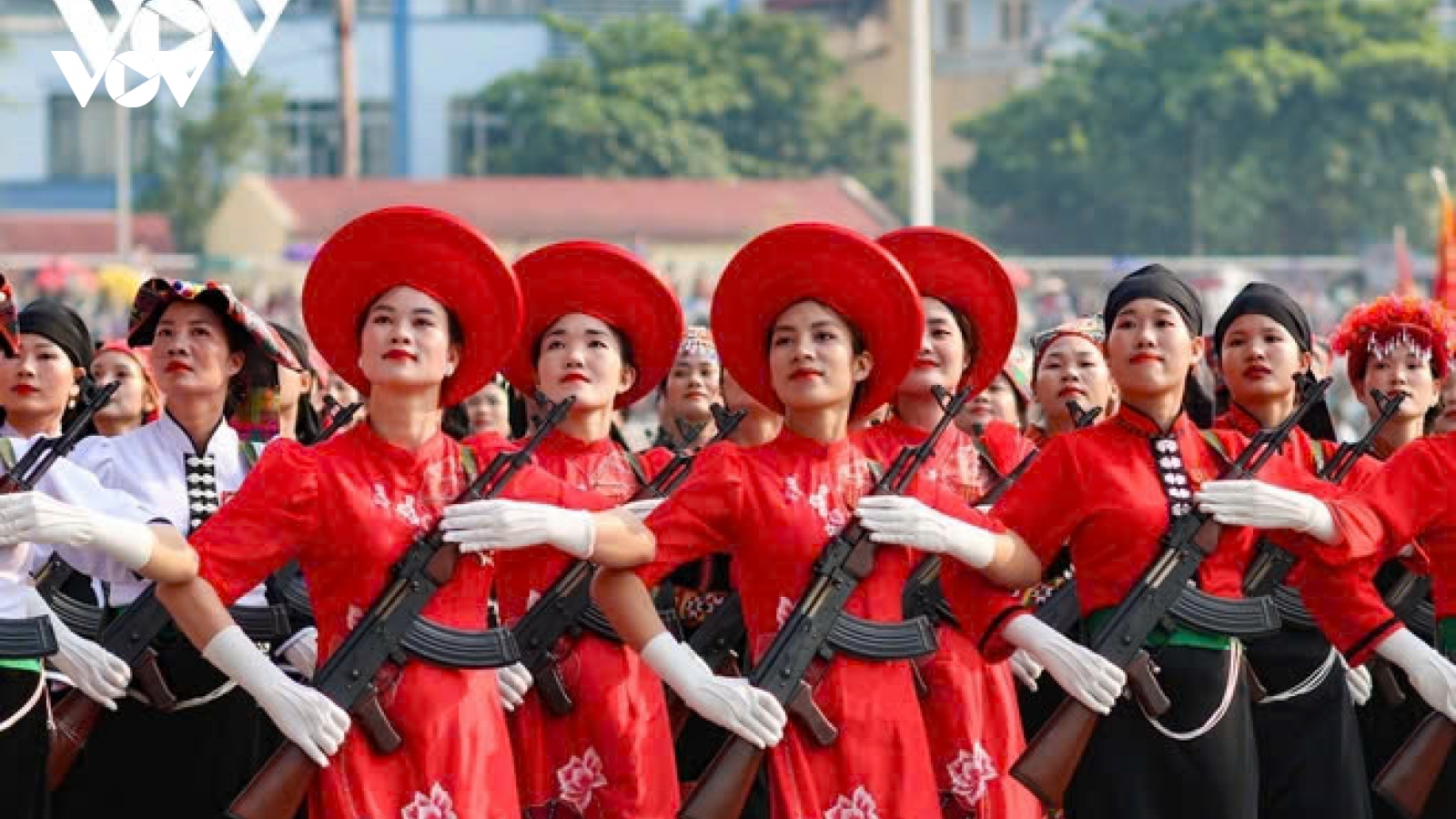 "Lịch sử dân tộc Việt Nam là lịch sử của một dân tộc kiên cường"
