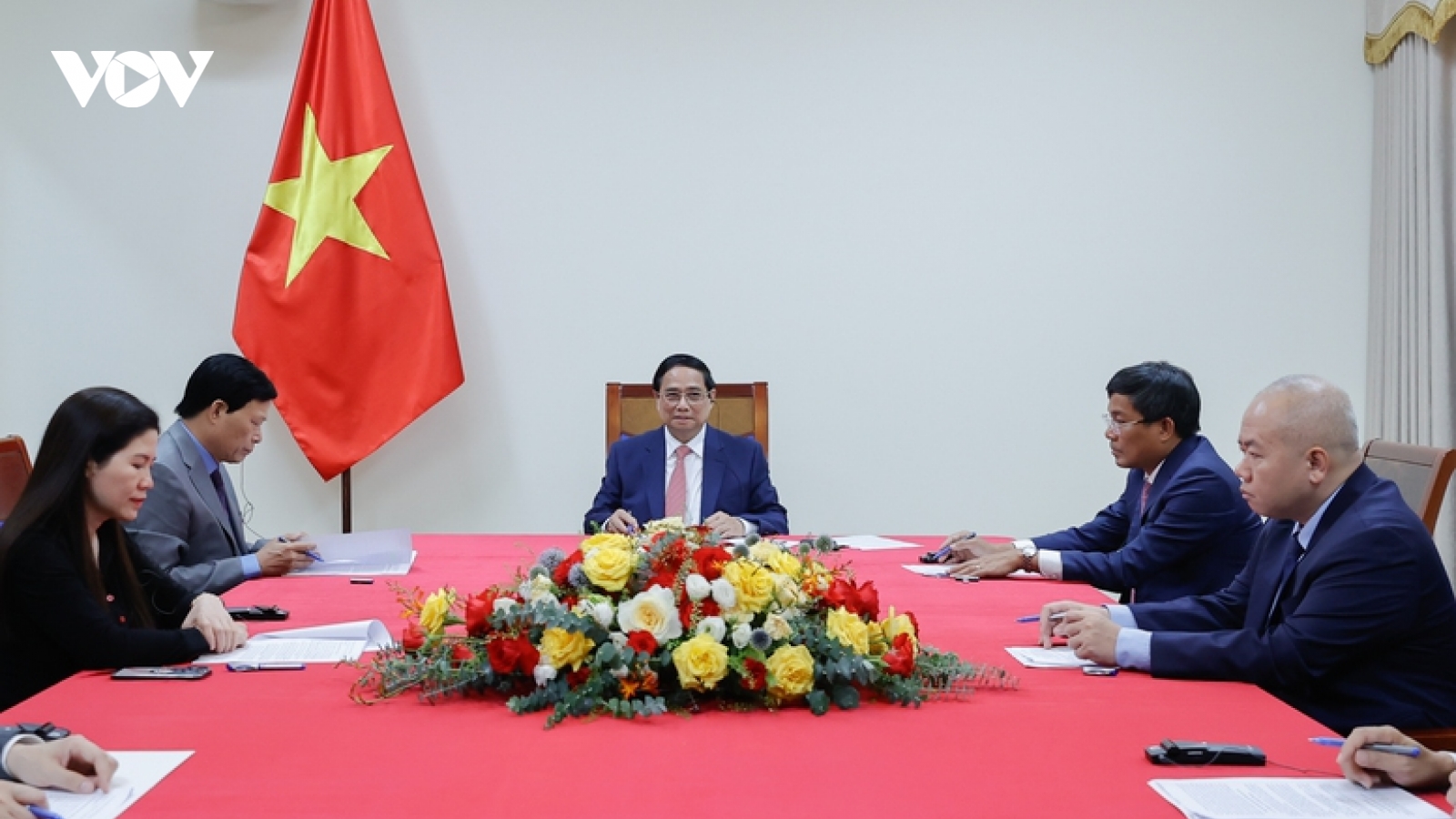 Thủ tướng Phạm Minh Chính điện đàm với tân Thủ tướng Thái Lan
