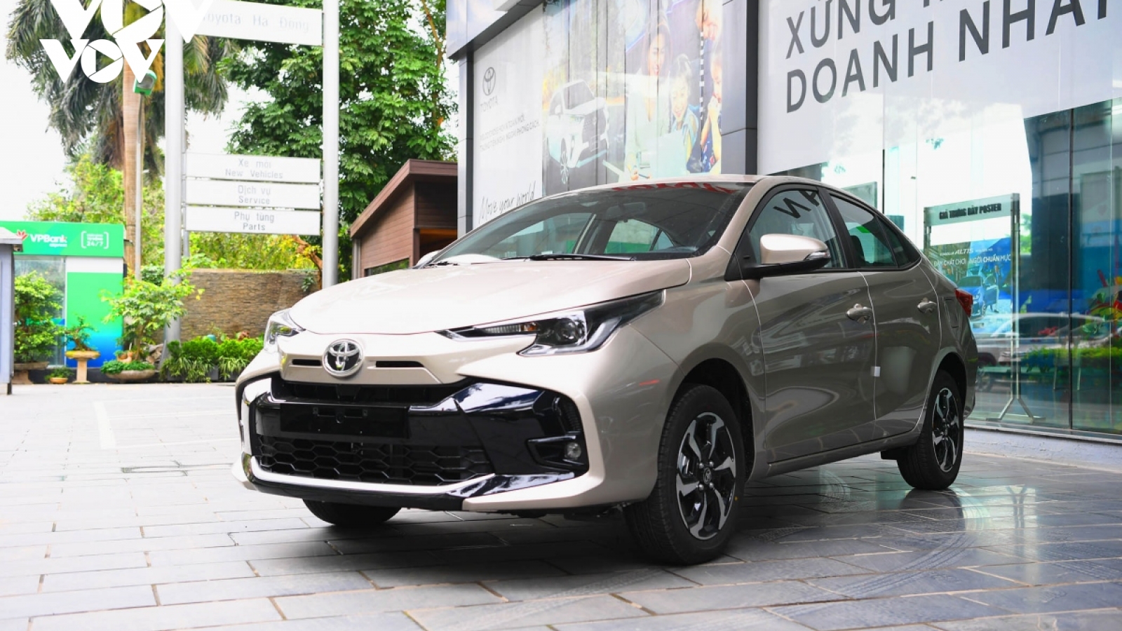 Bảng giá xe ô tô Toyota tháng 8/2024: Ưu đãi 50% phí trước bạ nhiều mẫu xe