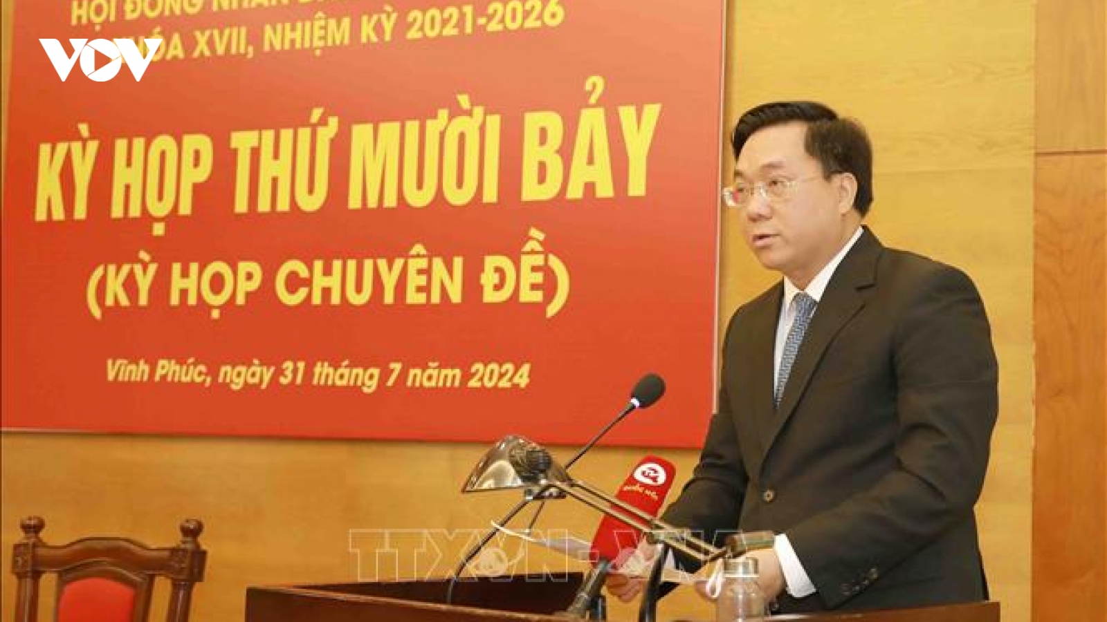 Phê chuẩn kết quả bầu Chủ tịch UBND tỉnh Vĩnh Phúc