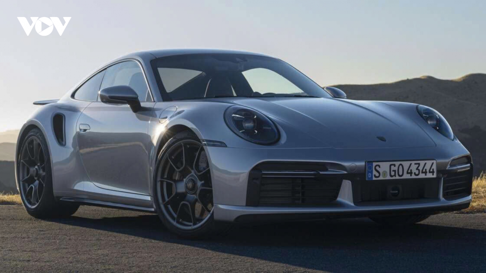 Chi tiết Porsche 911 Turbo phiên bản đặc biệt kỷ niệm 50 năm ra mắt