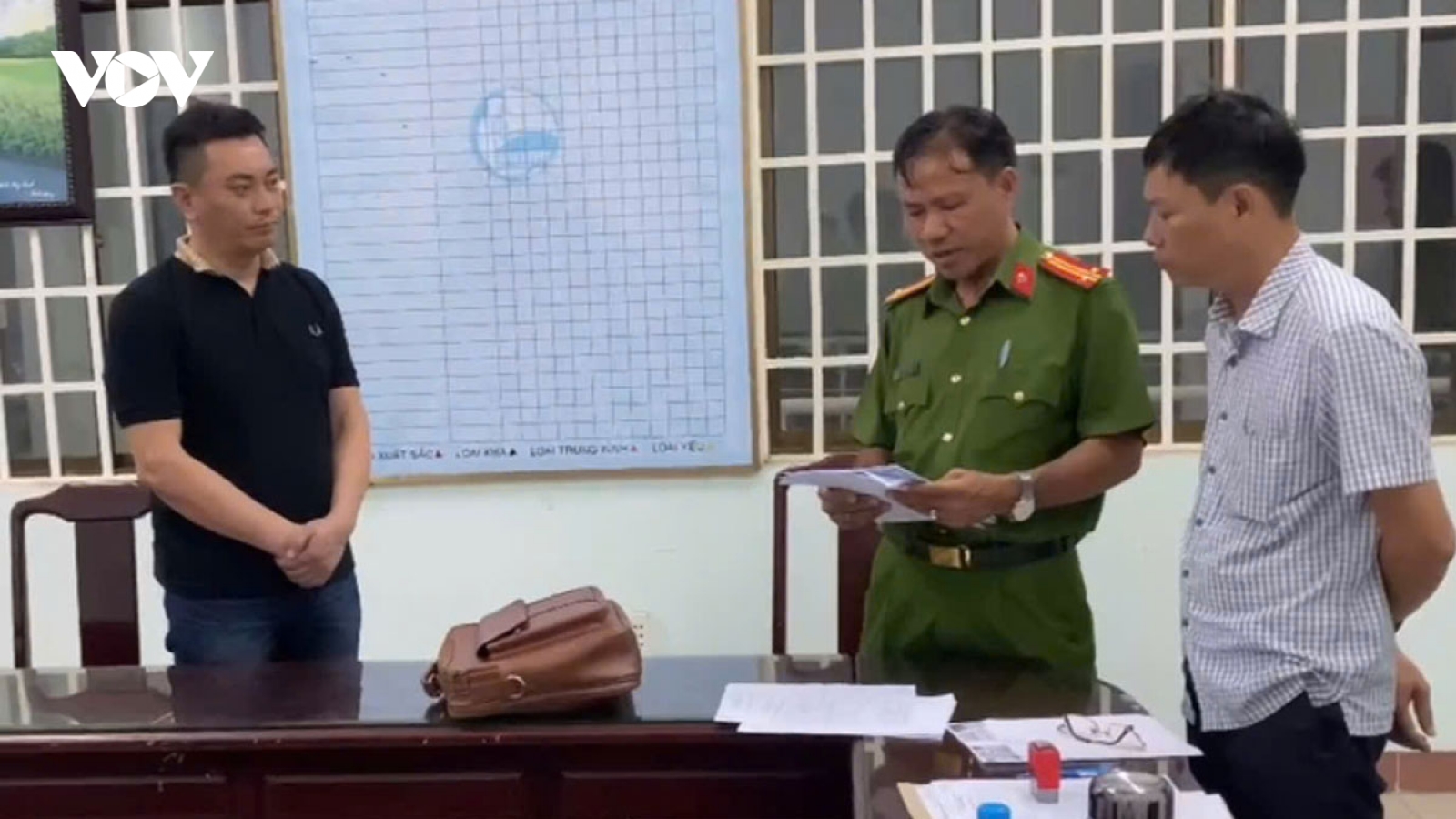 Lừa đảo chiếm đoạt tài sản với chiêu trò “chạy án”
