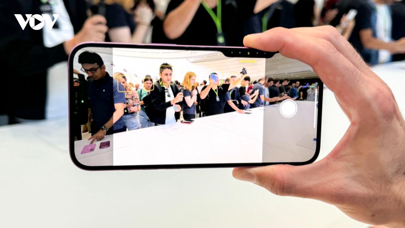 iPhone 16 Pro gặp vấn đề về màn hình khiến người dùng khó chịu