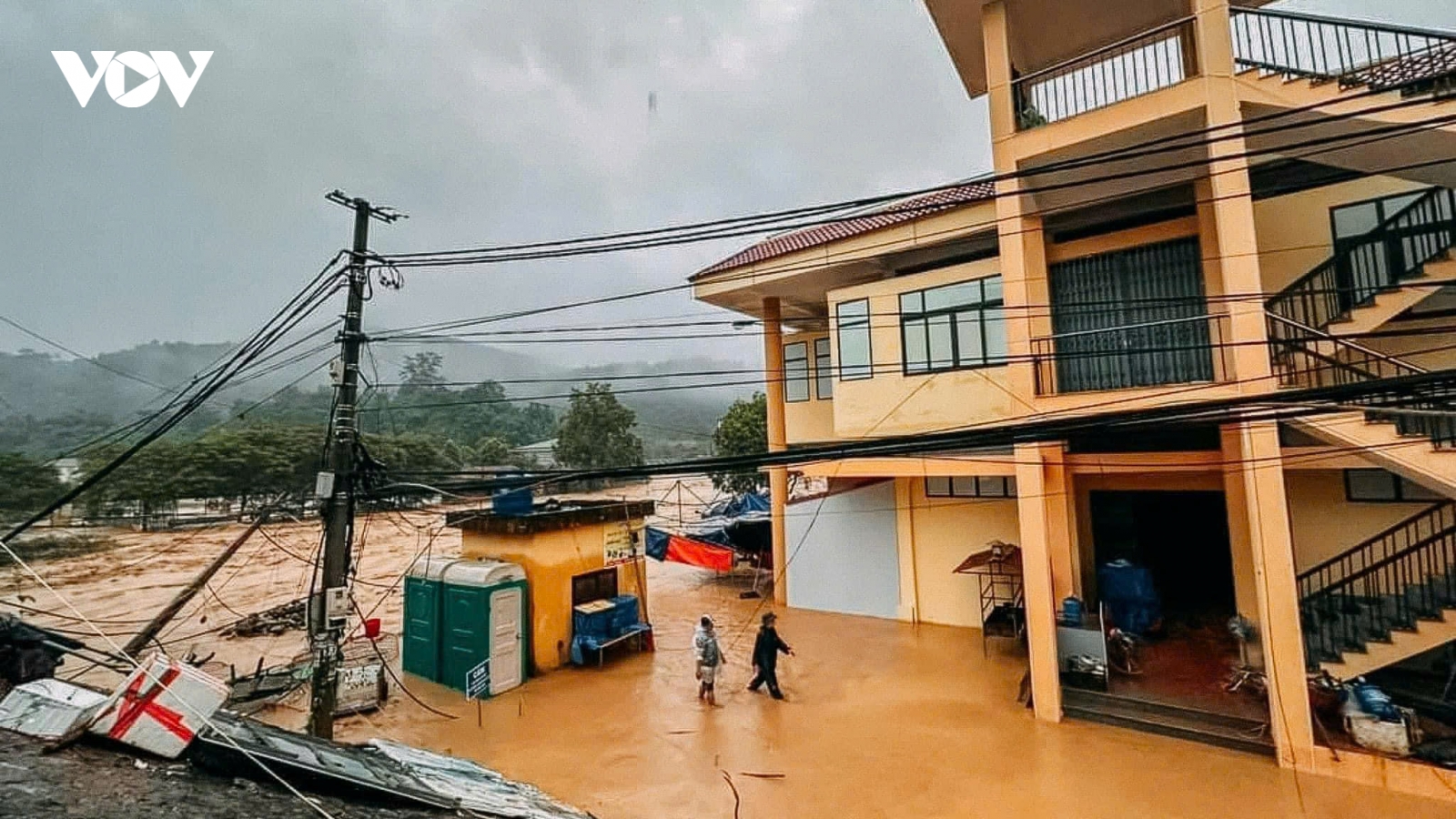 Lũ dâng cao, nhiều nơi ở Cao Bằng chìm trong biển nước