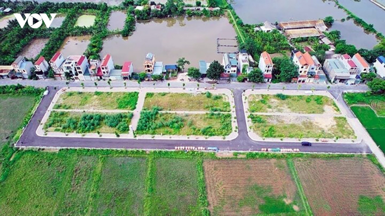 Tạm dừng đấu giá 114 lô đất ở huyện Thanh Oai, Hà Nội