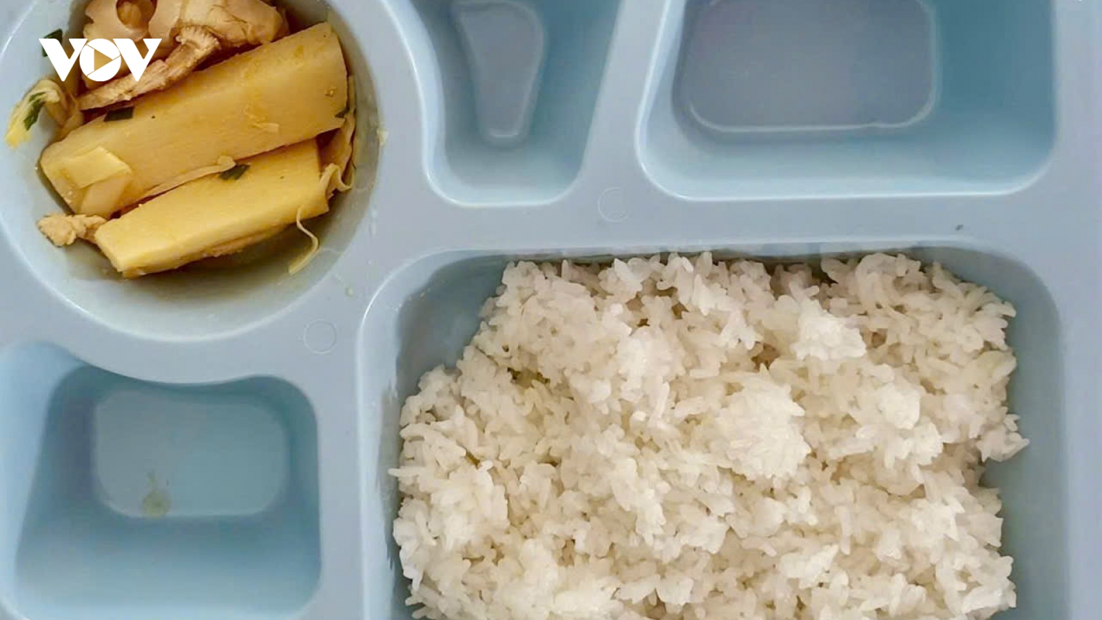 Vụ khay cơm bị cắt xén ở Bà Rịa – Vũng Tàu: Xử lý nghiêm nếu phát hiện sai phạm