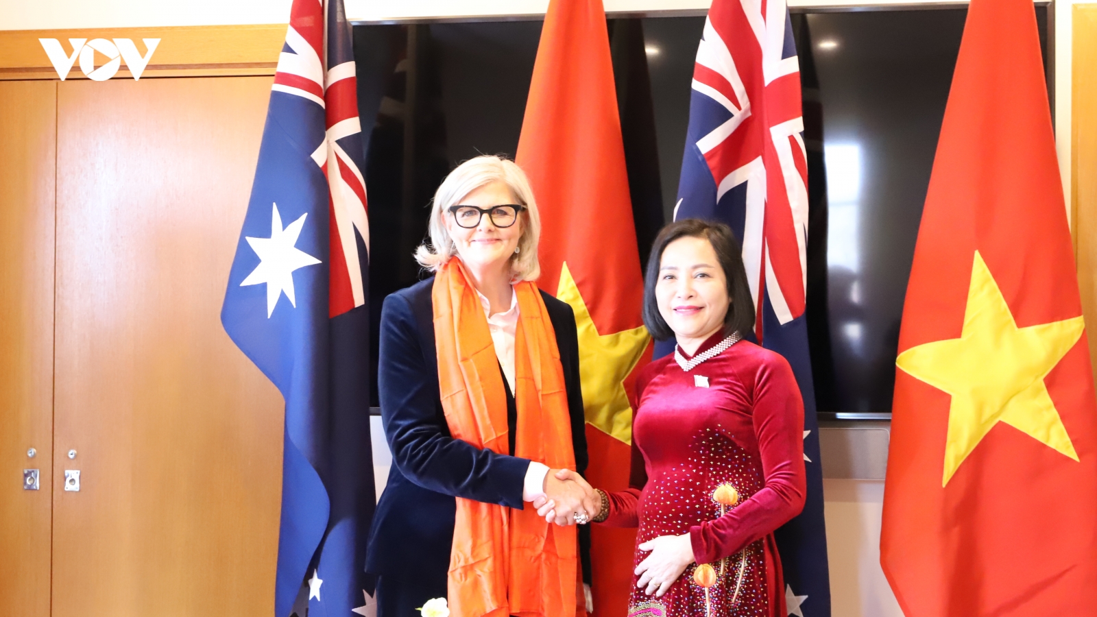 Việt Nam mong muốn Australia tăng nguồn vốn ODA, mở thêm đường bay trực tiếp
