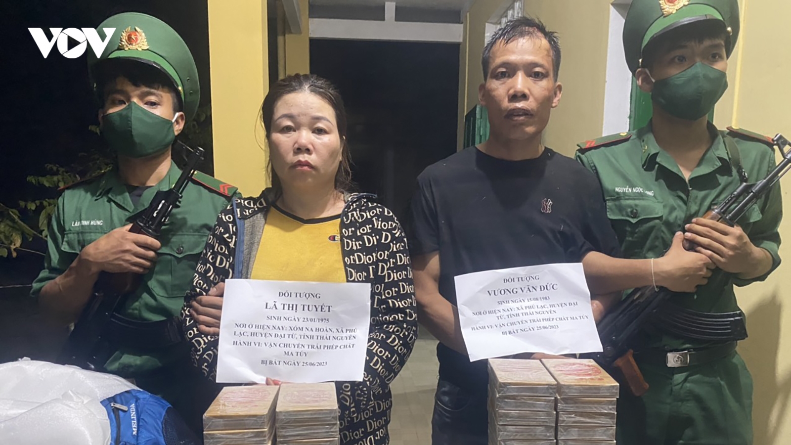 Tuyên án tử hình 2 đối tượng vận chuyển 34 bánh ma tuý từ Lào về Việt Nam
