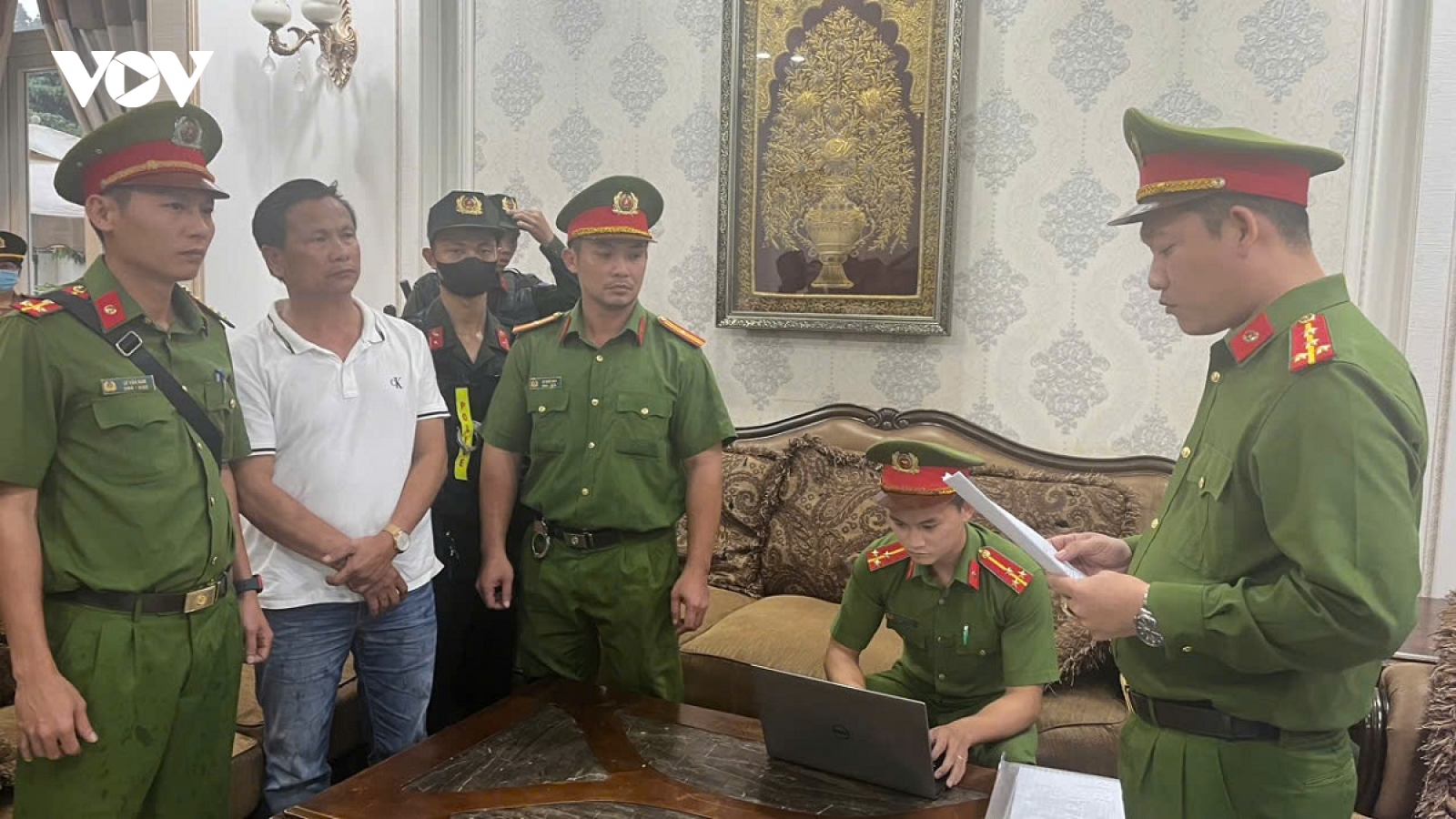 Bắt “trùm” khai thác khoáng sản trái phép ở Bình Thuận
