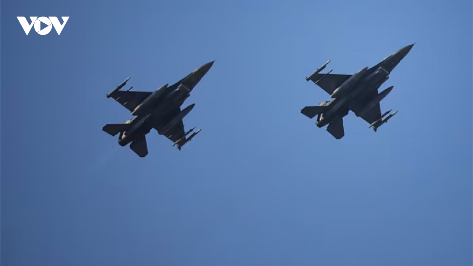 Toàn cảnh quốc tế sáng 13/2: F-16 Ukraine lần đầu mang bom lượn ra chiến trường