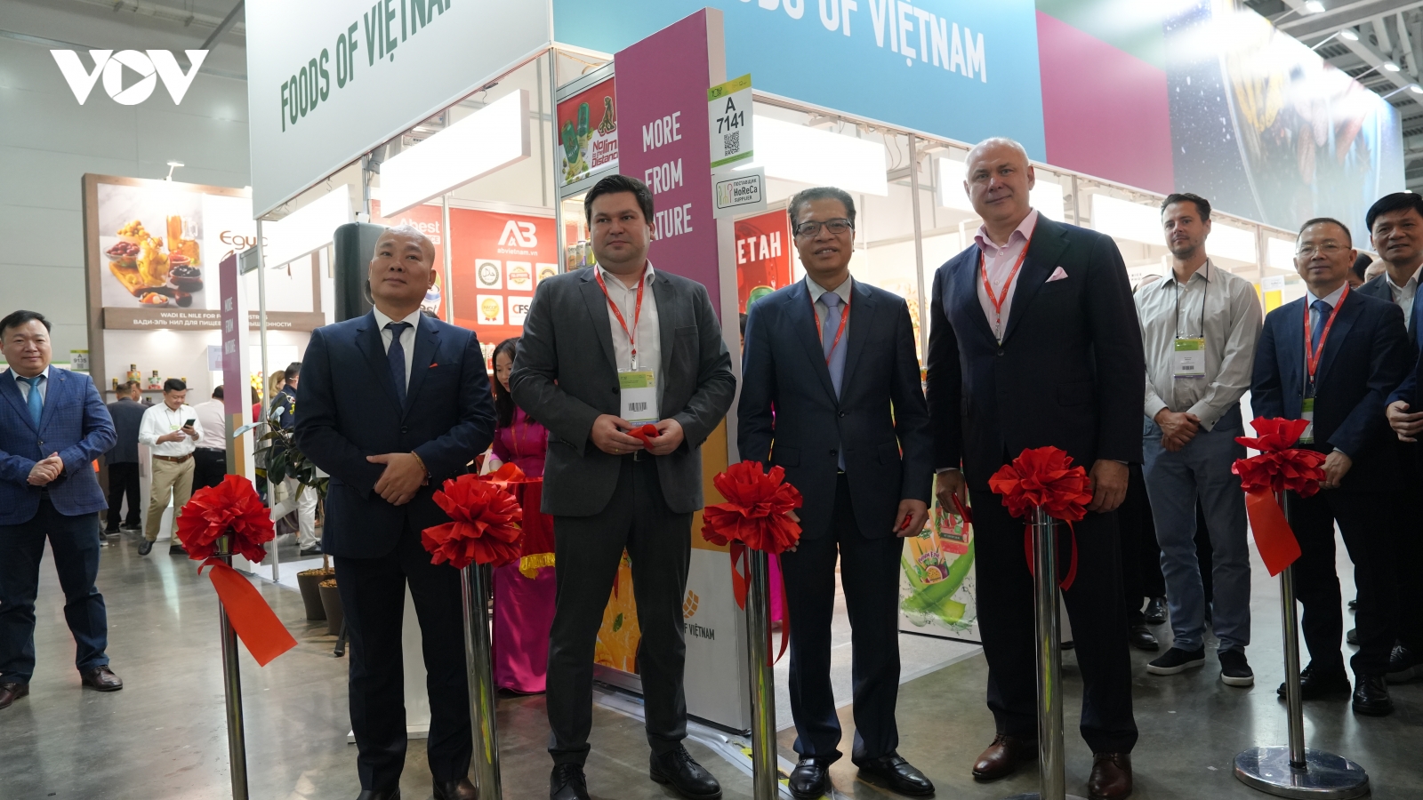 50 DN Việt Nam tham gia hội chợ quốc tế về thực phẩm và đồ uống tại Nga