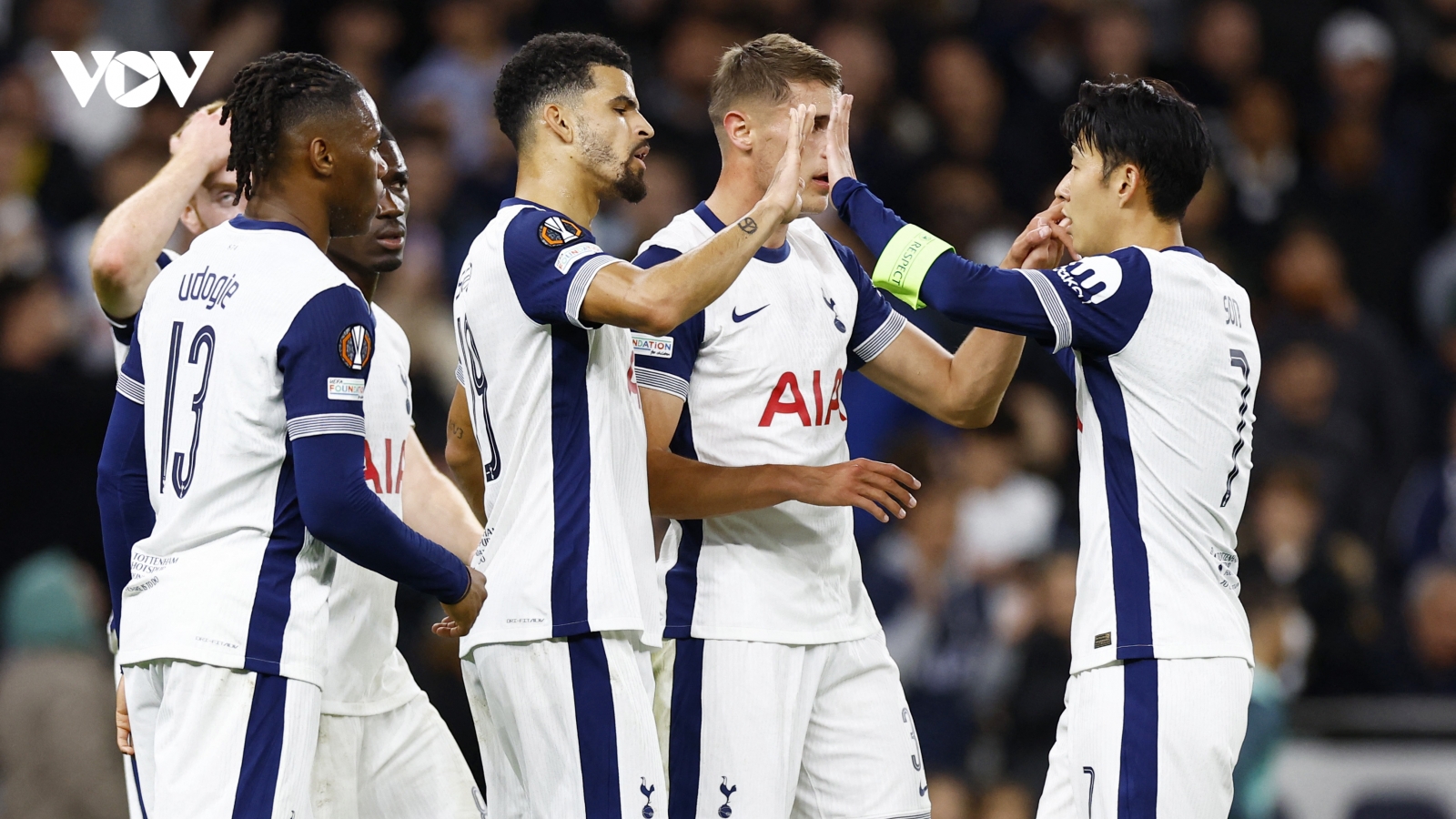 10 chọi 11, Tottenham vẫn thắng đậm ở Europa League 2024/2025