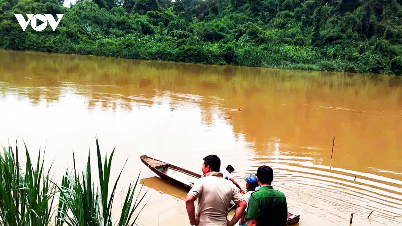 Tìm thấy thi thể nam thanh niên sau 3 ngày lật xuồng mất tích