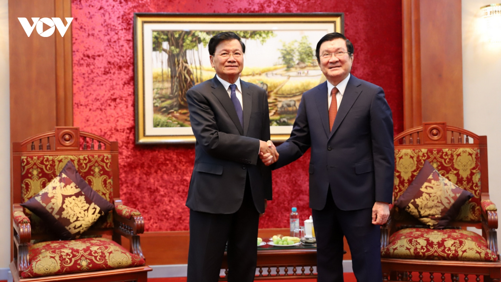 Tổng Bí thư, Chủ tịch nước Lào gặp 2 nguyên Chủ tịch nước tại TP.HCM