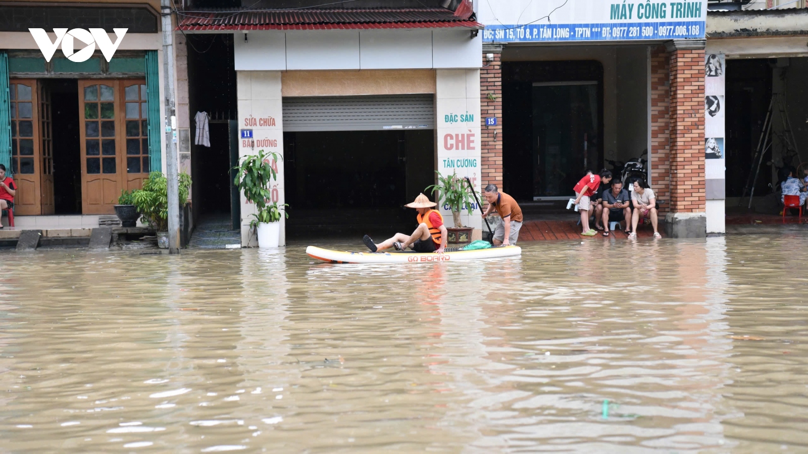 Người dân Thái Nguyên "chưa từng gặp trận lụt nào lớn như lúc này"