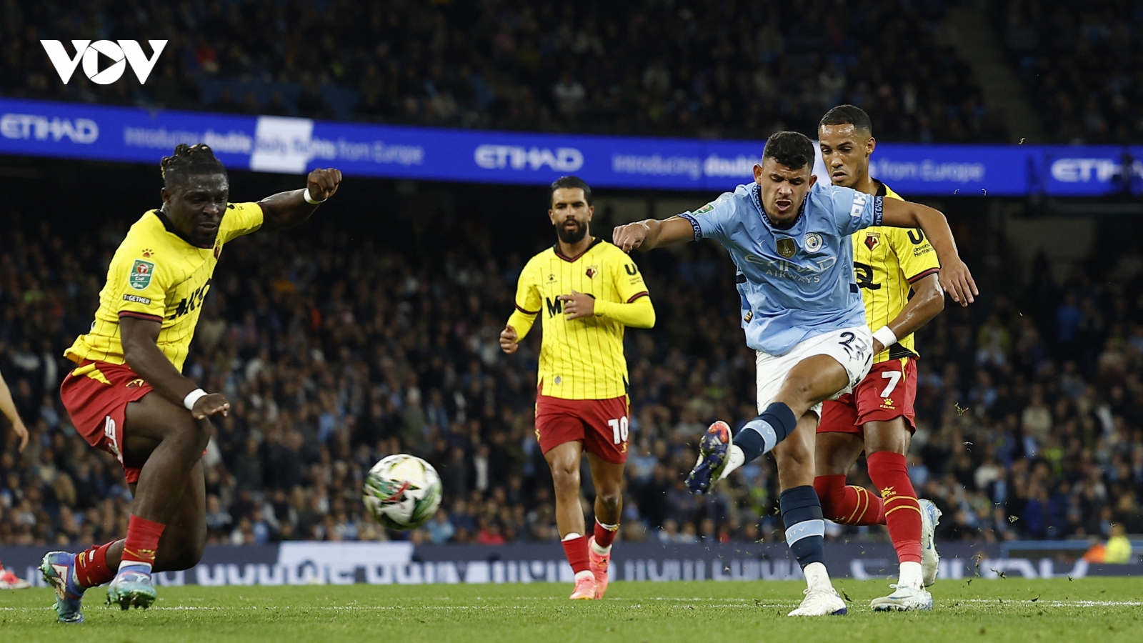 Bốc thăm vòng 4 Cúp Liên Đoàn Anh: MU gặp khó, Man City đấu Tottenham