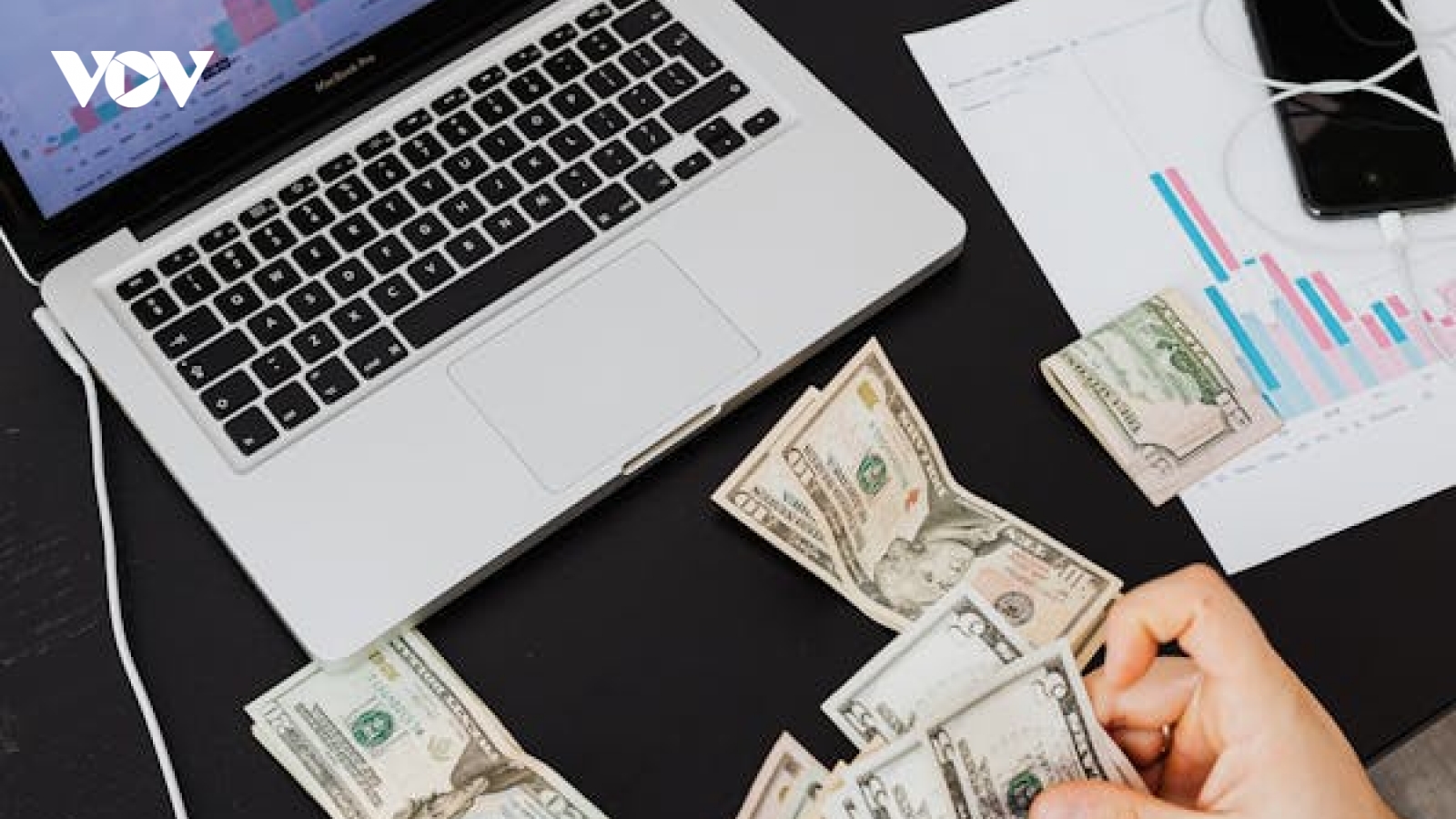Tỷ giá USD hôm nay 28/9: Giá bán USD cuối tuần dừng ở mức 24.760 đồng/USD