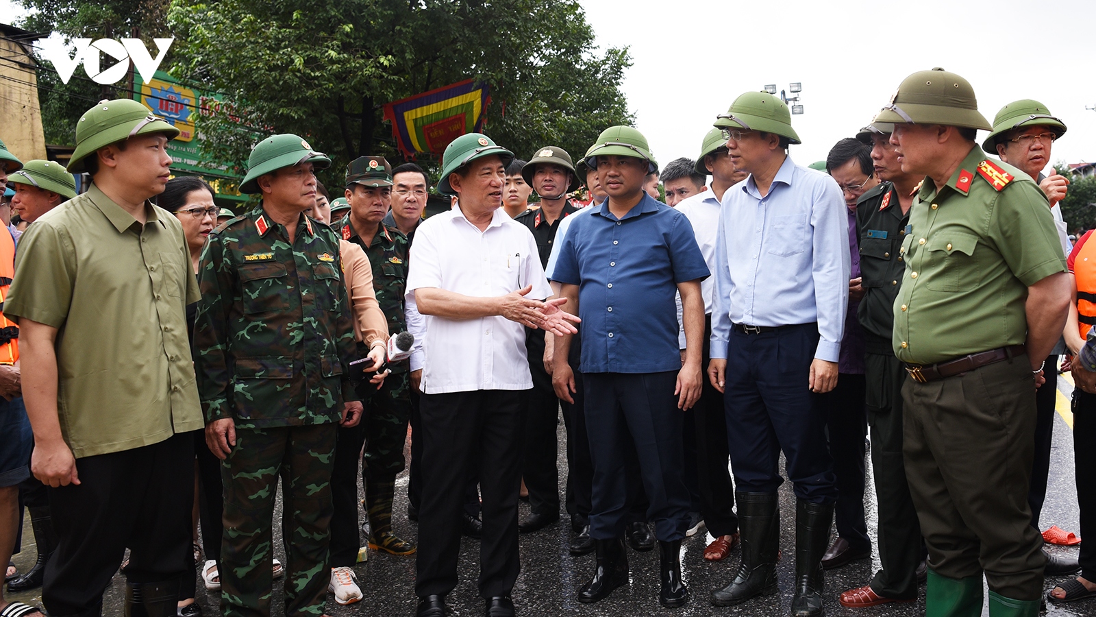 Phó Thủ tướng Hồ Đức Phớc kiểm tra, chỉ đạo công tác phòng chống bão lụt tại Thái Nguyên