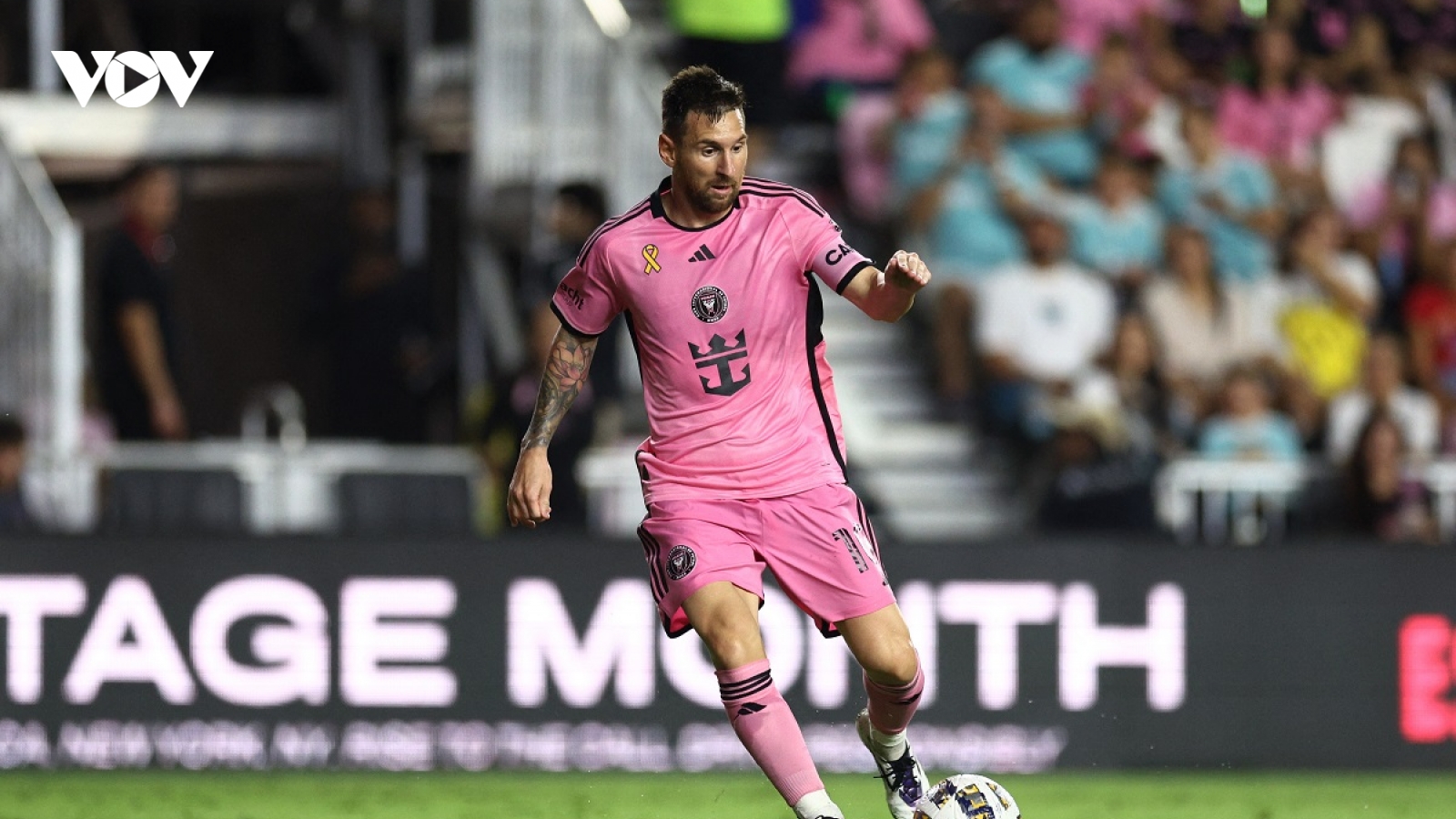 Messi ghi siêu phẩm, sắp có danh hiệu tiếp theo với Inter Miami